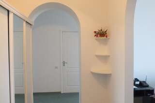 Апартаменты Classic Center Apartments Минск Апартаменты с балконом-26